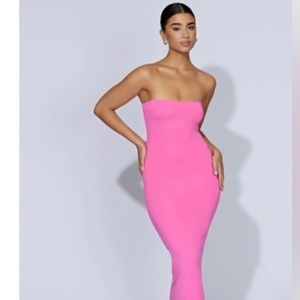 Meshki- pink Barbie strapless dress